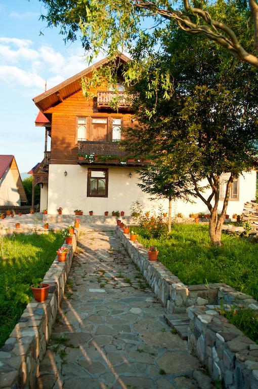 Casa Lidia Hotell Lepşa Exteriör bild