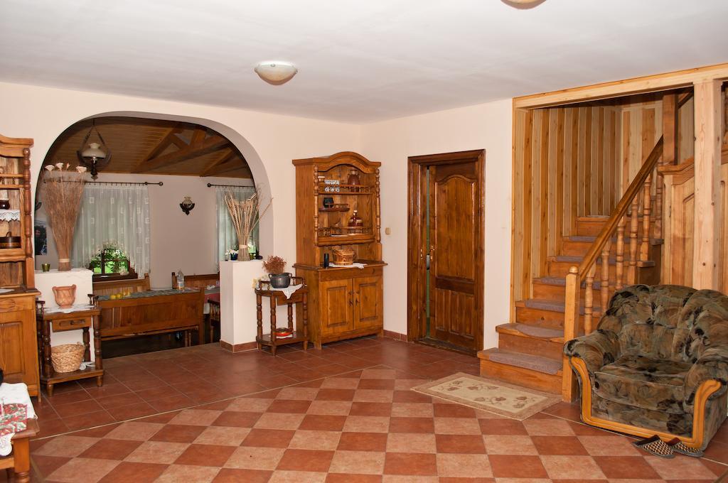 Casa Lidia Hotell Lepşa Exteriör bild